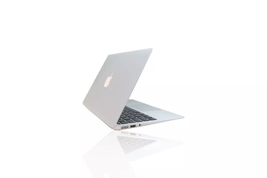 USED Apple MacBook Air Laptop, 11." 2015